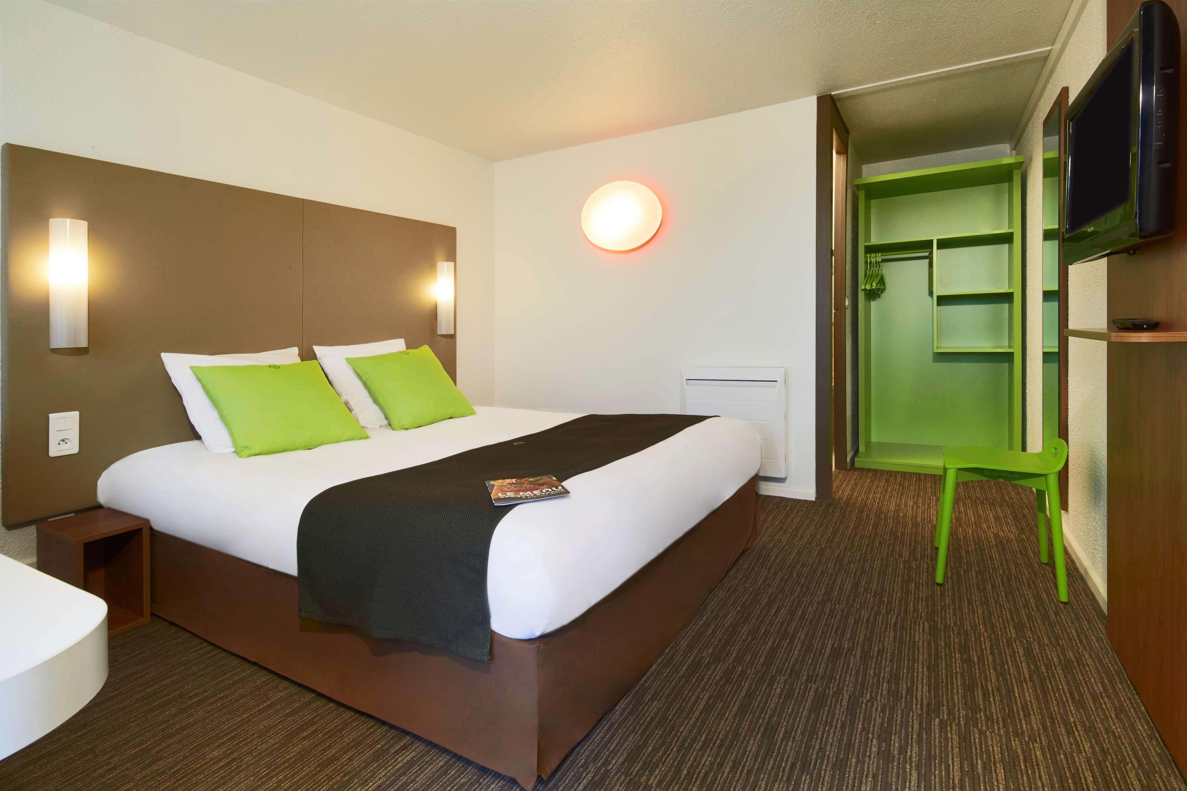 Campanile Le Mans - Arnage Hotell Exteriör bild